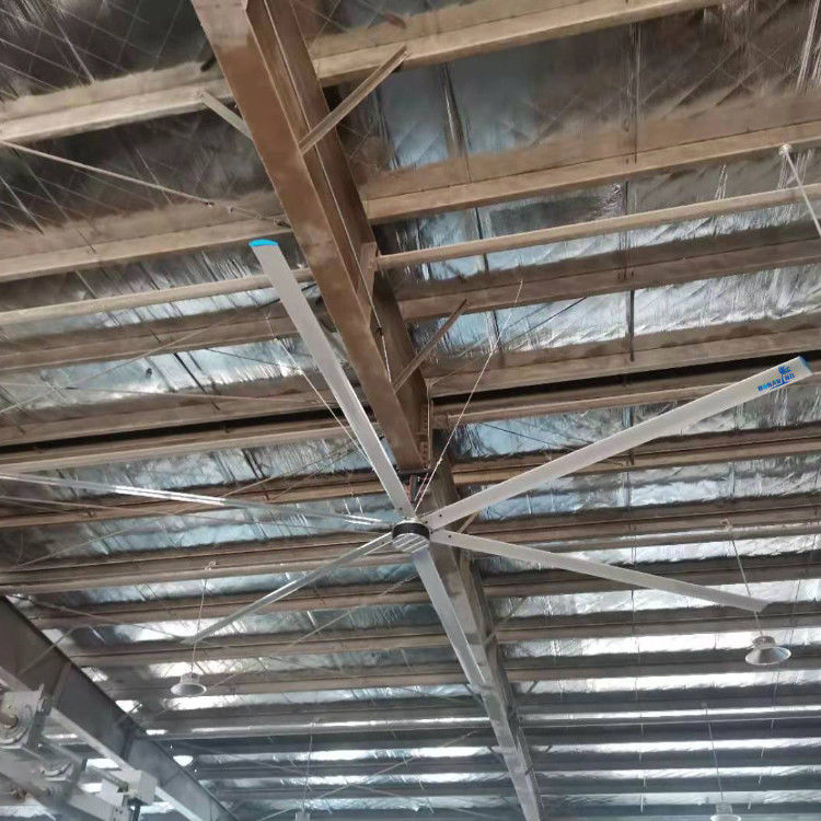 Potente ventilatore da soffitto industriale a 6 pale, 10m3/min di volume d'aria/W, 1500w di potenza in ingresso