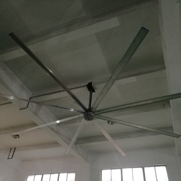 Ventilatore di soffitto industriale con 14,300 m3/min di flusso d'aria e motore CE senza spazzole