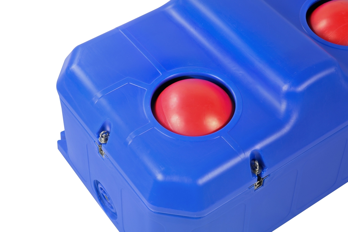 Abbeveratoio per bestiame da 300/79 di capacità, resistente e facile da installare, con tubo intrecciato da 3/4