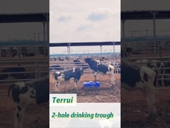 Capacità di 85 litri Serbatoio di acqua per animali da allevamento in polietilene pesante con portata