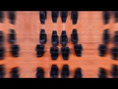 Testare gli isolanti per recinti elettrici più resistenti per bovini e cavalli