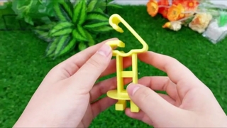 Durevole e ad alta visibilità: l'isolante per pali per recinzione elettrica definitivo